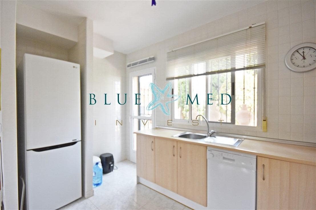 Chalet de 2 habitaciones en Alamillo en venta - 359.900 € (Ref: 9797399)