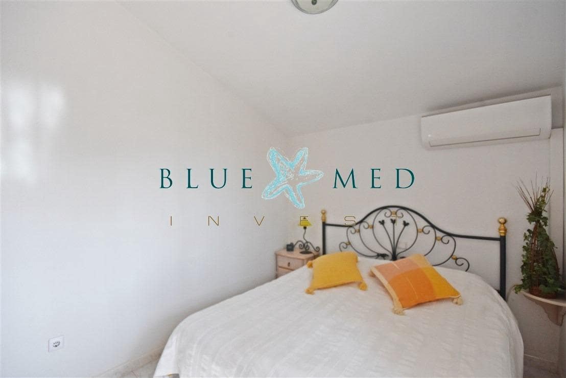 Chalet de 2 habitaciones en Alamillo en venta - 359.900 € (Ref: 9797399)