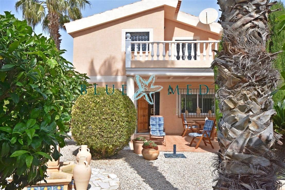 Chalet de 2 habitaciones en Alamillo en venta - 359.900 € (Ref: 9797399)