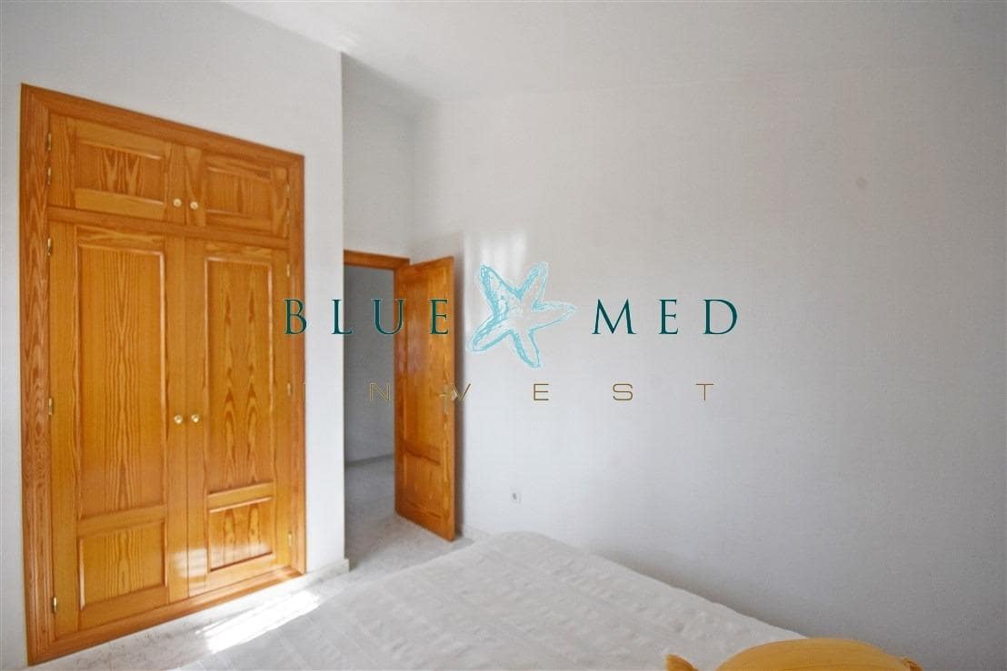 Chalet de 2 habitaciones en Alamillo en venta - 359.900 € (Ref: 9797399)