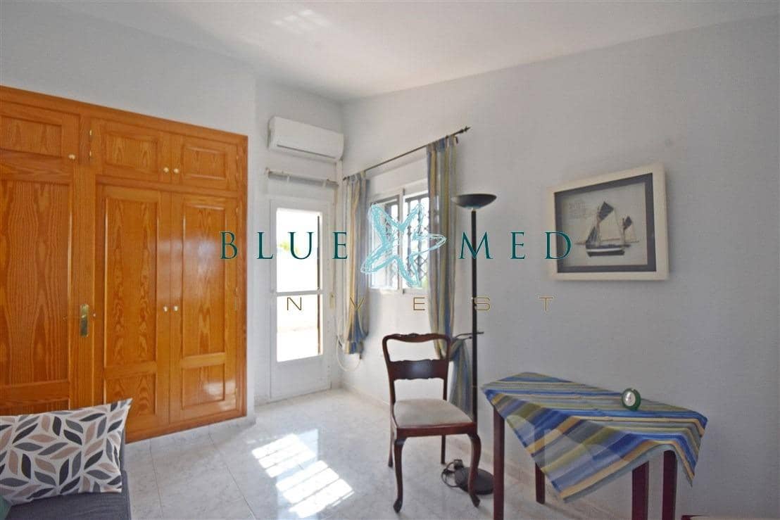 Chalet de 2 habitaciones en Alamillo en venta - 359.900 € (Ref: 9797399)