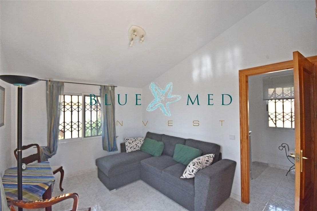 Chalet de 2 habitaciones en Alamillo en venta - 359.900 € (Ref: 9797399)