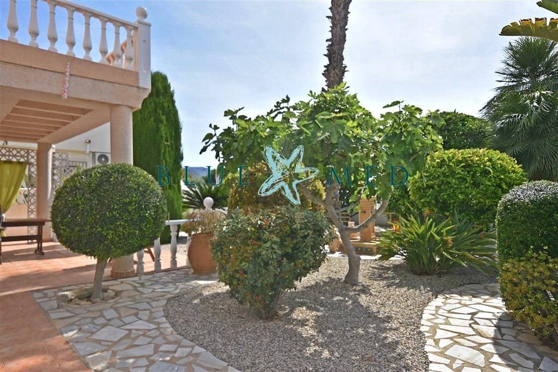 Chalet de 2 habitaciones en Alamillo en venta - 359.900 € (Ref: 9797399)