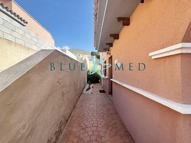 2 bedroom Villa for sale in Cartagena with pool - € 219,900 (Ref: 9822911)
