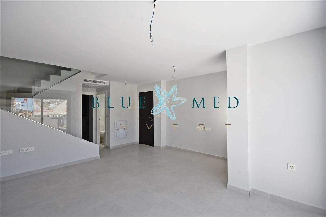 3 makuuhuone Huvila myytävänä paikassa Alamillo - 340 000 € (Ref: 9831350)
