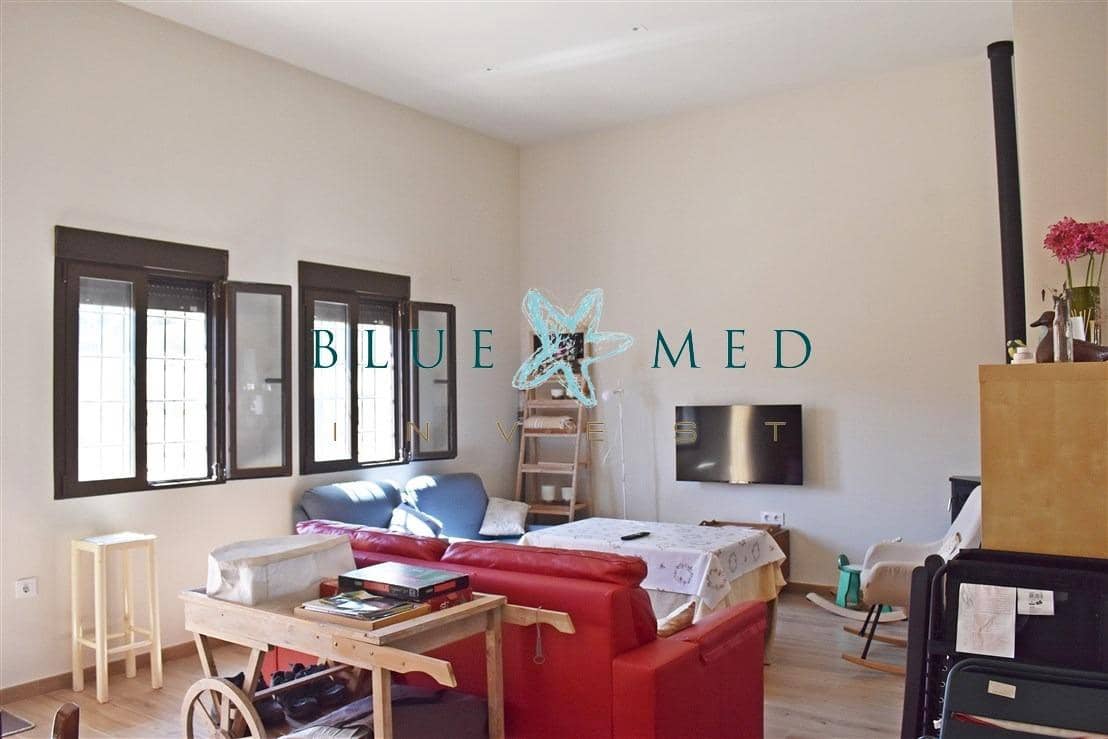 4 bedroom Finca/Country House for sale in Perin with pool - € 240,000 (Ref: 9839262)