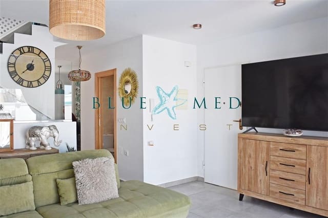 Chalet de 2 habitaciones en Puerto de Mazarron, Mazarrón en venta con piscina - 339.000 € (Ref: 9849355)