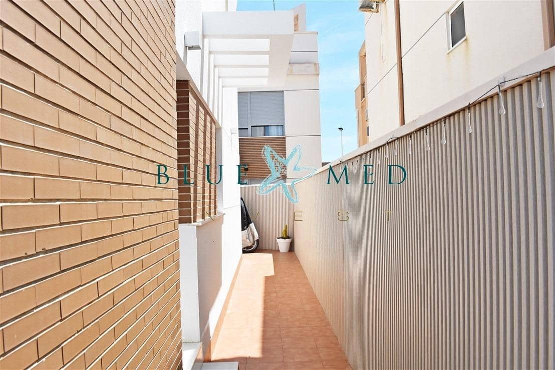 2 soverom Villa til salgs i Puerto de Mazarron med svømmebasseng - € 339 000 (Ref: 9849355)