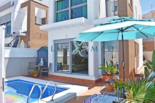 Chalet de 2 habitaciones en Puerto de Mazarron, Mazarrón en venta con piscina - 339.000 € (Ref: 9849355)