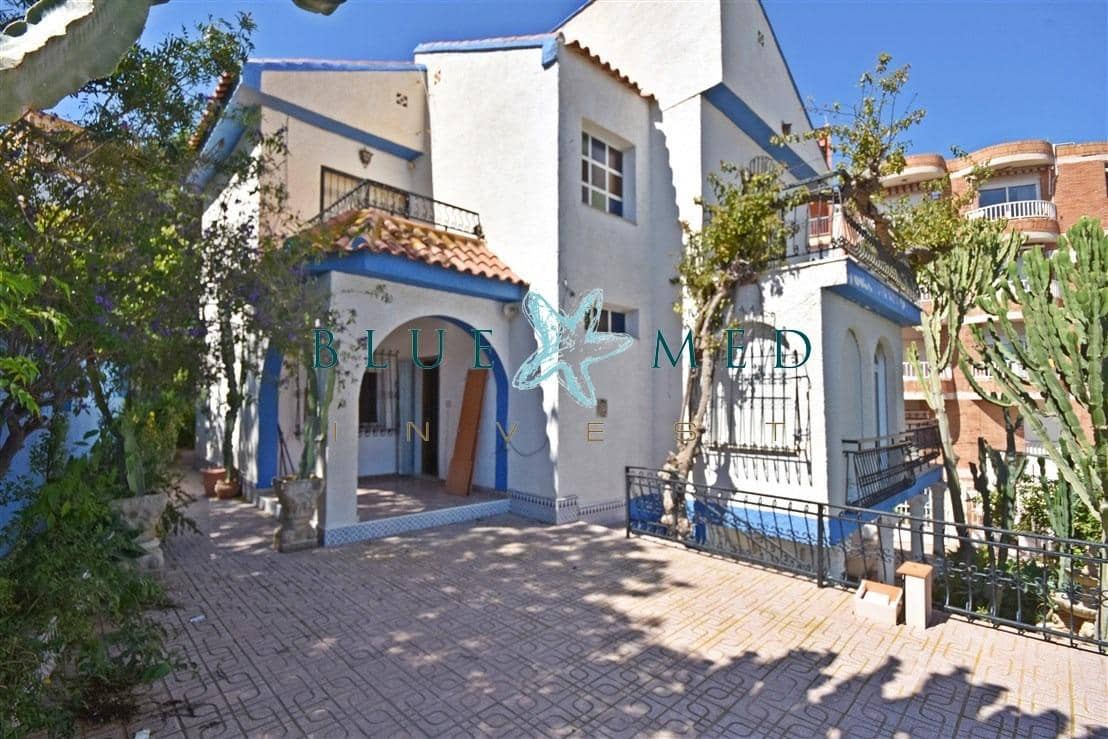 5 soverom Villa til salgs i Puerto de Mazarron med garasje - € 420 000 (Ref: 9851750)