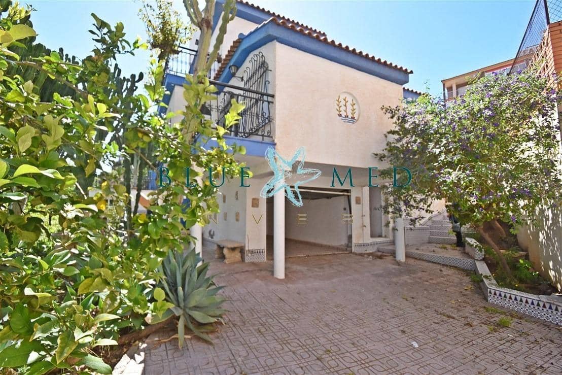 5 soverom Villa til salgs i Puerto de Mazarron med garasje - € 420 000 (Ref: 9851750)