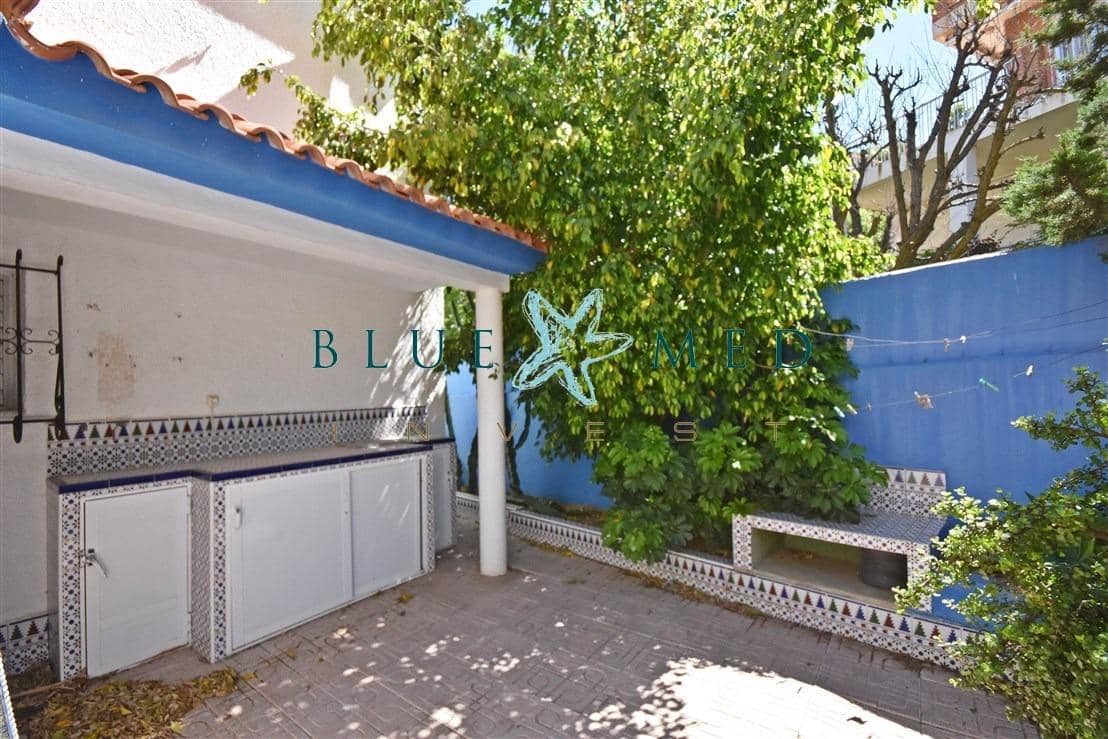 5 soverom Villa til salgs i Puerto de Mazarron med garasje - € 420 000 (Ref: 9851750)