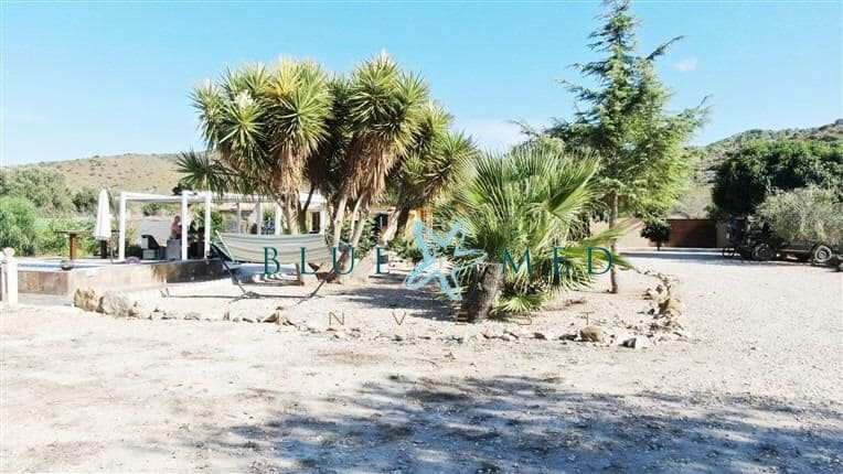 2 soveværelse Finca/Landehus til salg i Las Palas med swimmingpool garage - € 255.000 (Ref: 9855445)