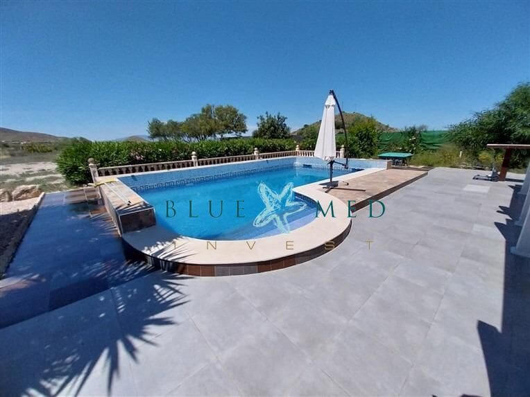 2 soveværelse Finca/Landehus til salg i Las Palas med swimmingpool garage - € 255.000 (Ref: 9855445)