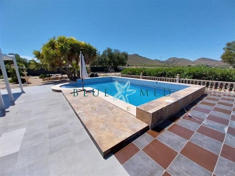 2 soveværelse Finca/Landehus til salg i Las Palas med swimmingpool garage - € 255.000 (Ref: 9855445)