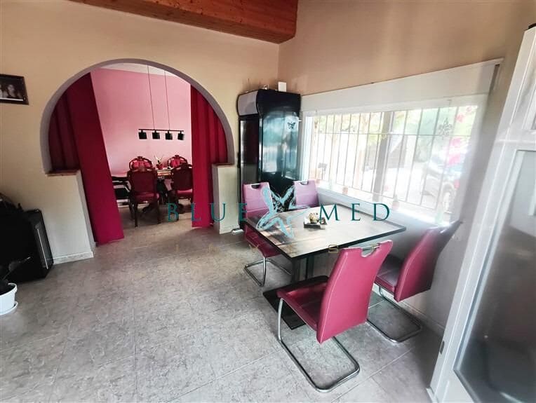 2 soveværelse Finca/Landehus til salg i Las Palas med swimmingpool garage - € 255.000 (Ref: 9855445)