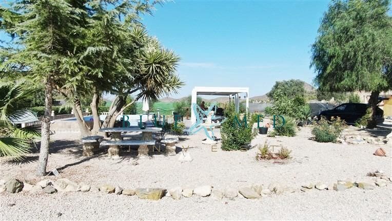 2 soveværelse Finca/Landehus til salg i Las Palas med swimmingpool garage - € 255.000 (Ref: 9855445)