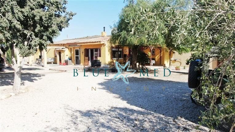2 soveværelse Finca/Landehus til salg i Las Palas med swimmingpool garage - € 255.000 (Ref: 9855445)