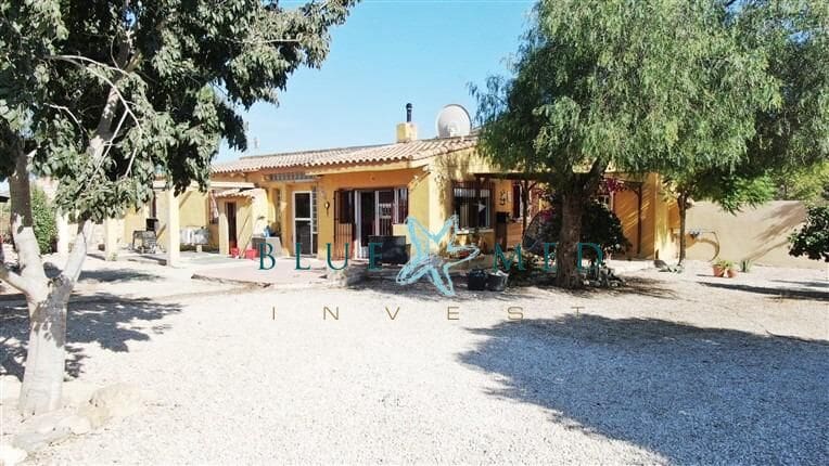 2 soveværelse Finca/Landehus til salg i Las Palas med swimmingpool garage - € 255.000 (Ref: 9855445)