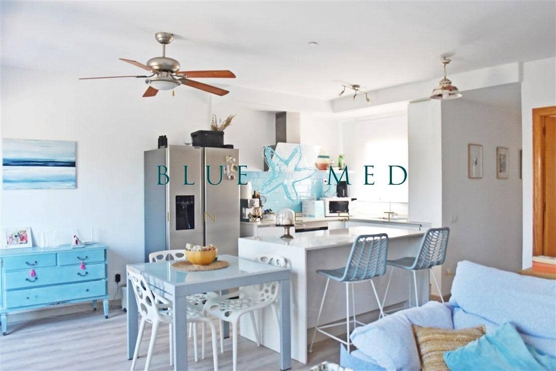 2 bedroom Penthouse for sale in Alamillo with pool - € 210,000 (Ref: 9861865)