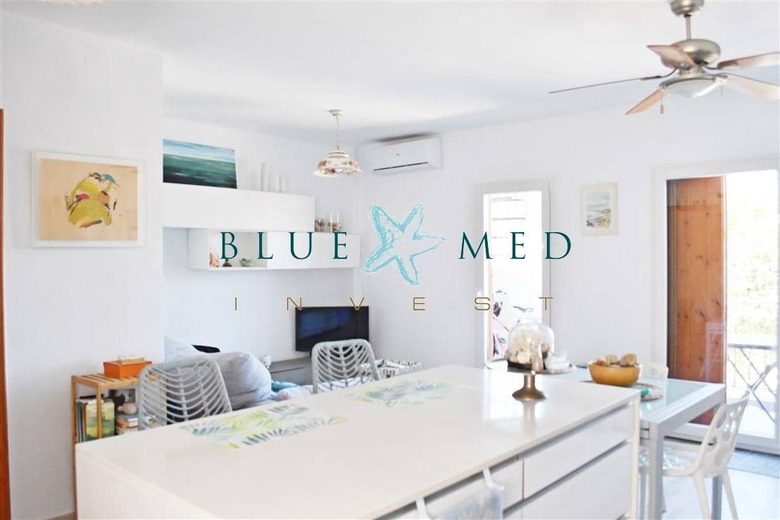 2 bedroom Penthouse for sale in Alamillo with pool - € 210,000 (Ref: 9861865)