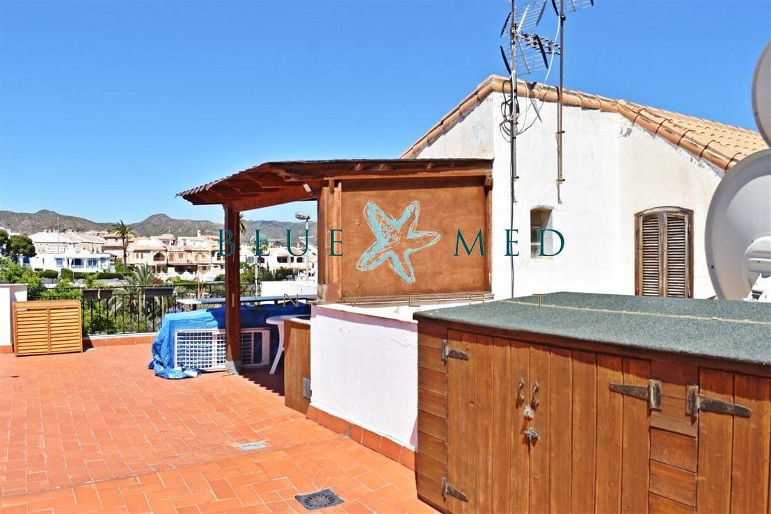 2 bedroom Penthouse for sale in Alamillo with pool - € 210,000 (Ref: 9861865)