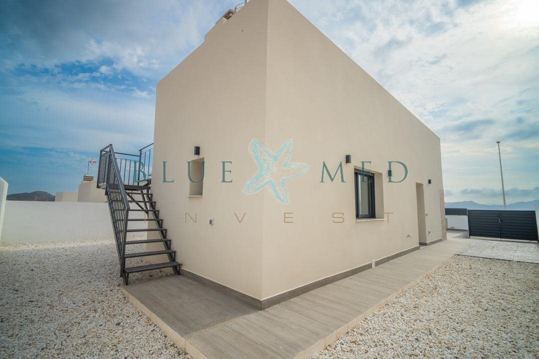 2 bedroom Villa for sale in Mazarron with pool garage - € 249,900 (Ref: 9881931)