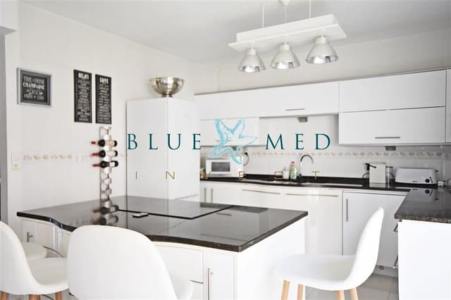 4 makuuhuone Huvila myytävänä paikassa Puerto de Mazarron, Mazarrón mukana uima-altaan - 350 000 € (Ref: 9903931)