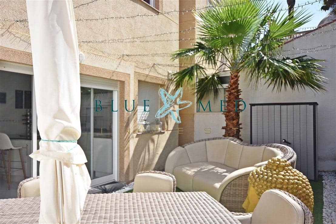 4 makuuhuone Huvila myytävänä paikassa Puerto de Mazarron mukana uima-altaan - 350 000 € (Ref: 9903931)