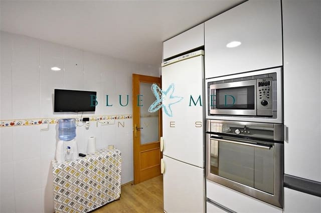 3 Zimmer Wohnung zu verkaufen in Puerto de Mazarron, Mazarrón mit Garage - 144.990 € (Ref: 9908037)