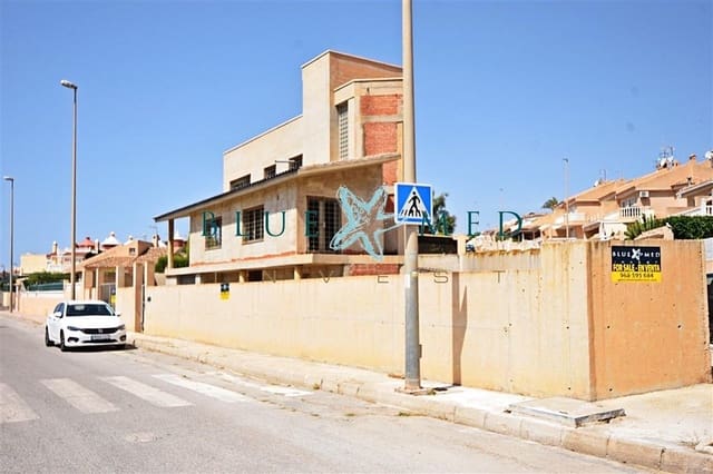 6 slaapkamer Villa te koop in Alamillo, Mazarrón met garage - € 395.000 (Ref: 9924610)