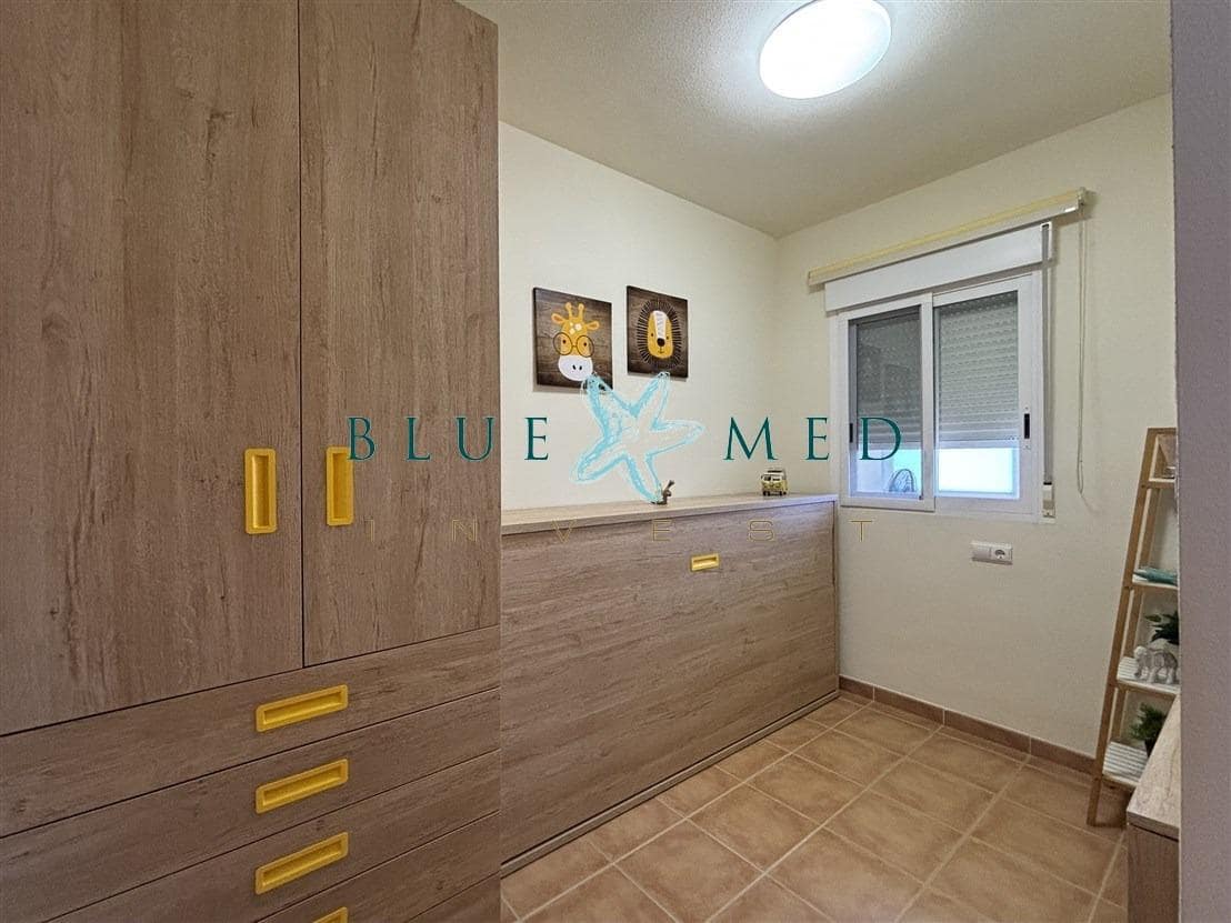 Apartamento de 4 habitaciones en Puerto de Mazarron en venta con piscina - 305.000 € (Ref: 9936391)