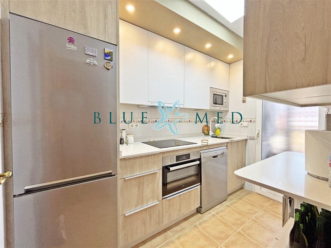 Apartamento de 4 habitaciones en Puerto de Mazarron en venta con piscina - 305.000 € (Ref: 9936391)