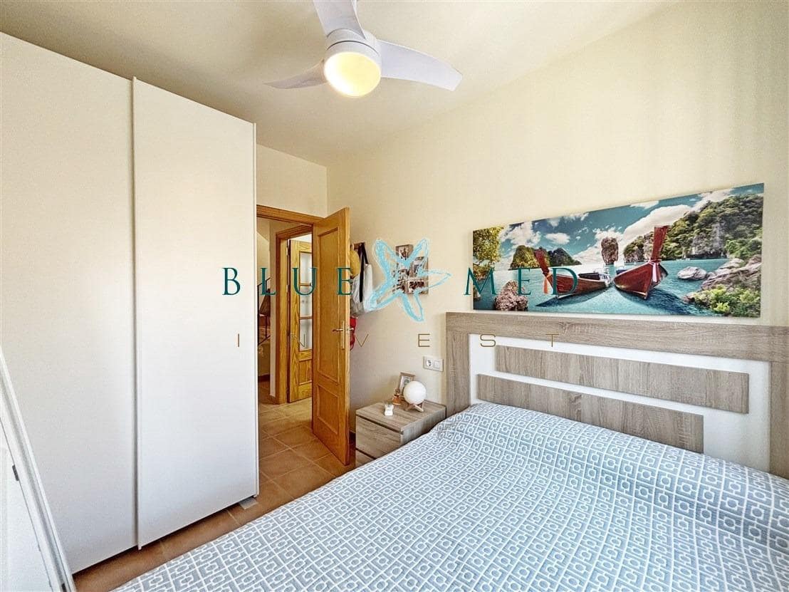 Apartamento de 4 habitaciones en Puerto de Mazarron en venta con piscina - 305.000 € (Ref: 9936391)
