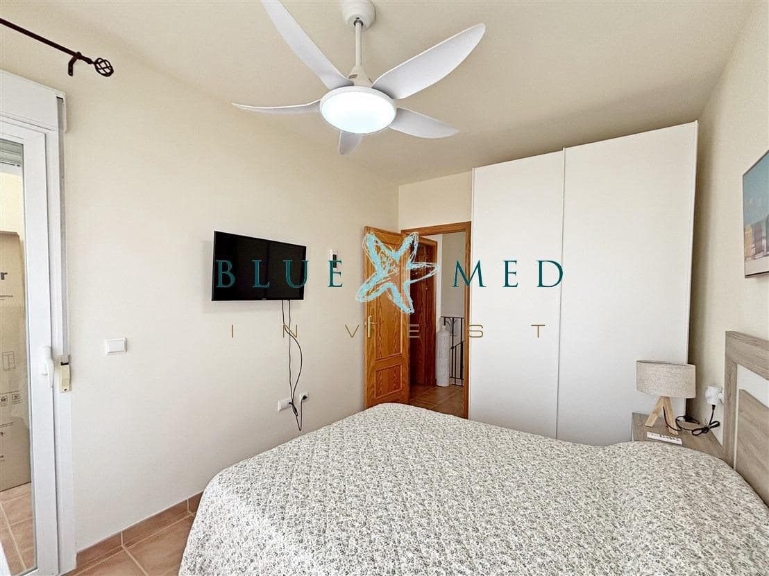 Apartamento de 4 habitaciones en Puerto de Mazarron en venta con piscina - 305.000 € (Ref: 9936391)