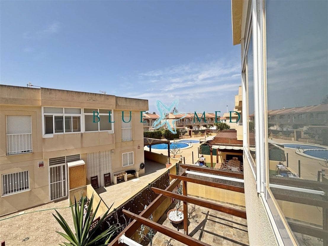 Apartamento de 4 habitaciones en Puerto de Mazarron en venta con piscina - 305.000 € (Ref: 9936391)