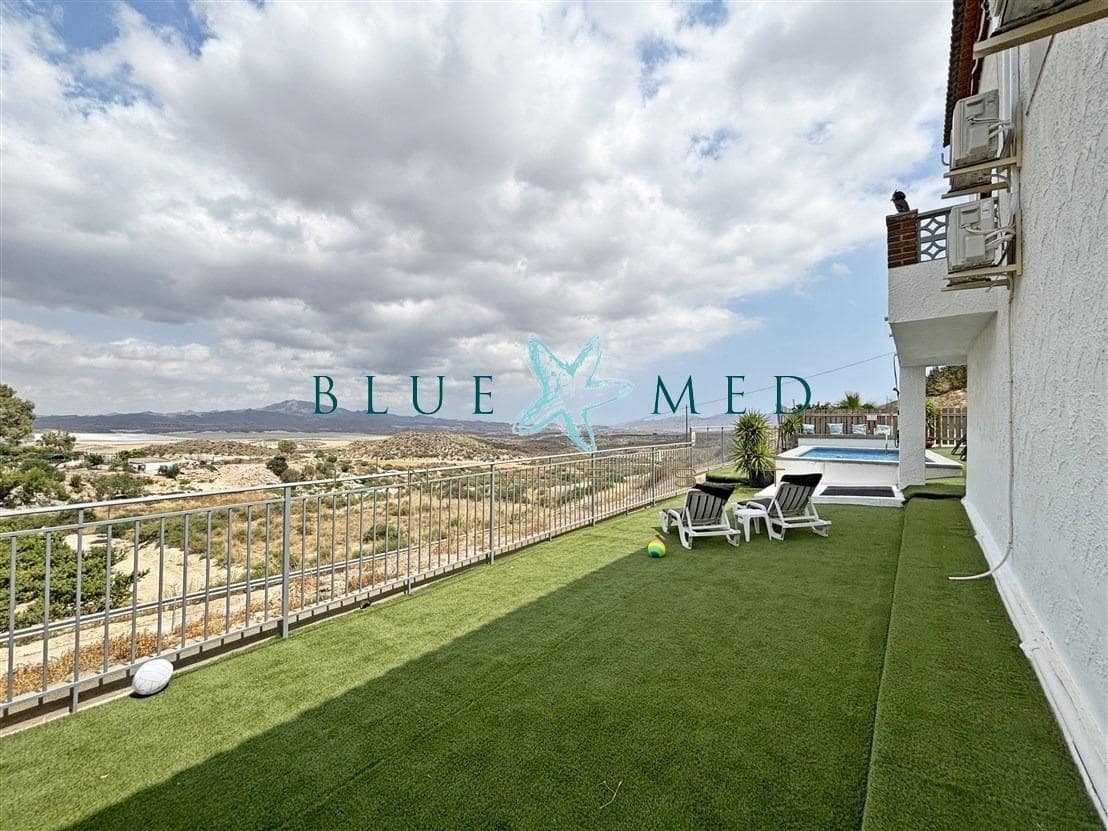 6 slaapkamer Finca/Landhuis te koop in Ganuelas met zwembad garage - € 259.990 (Ref: 9942516)