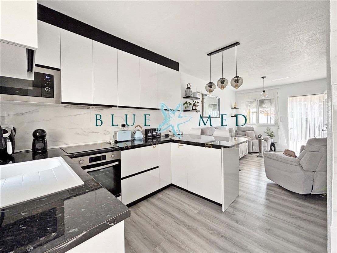 2 soveværelse Villa til salg i Camposol med swimmingpool - € 219.950 (Ref: 9942522)
