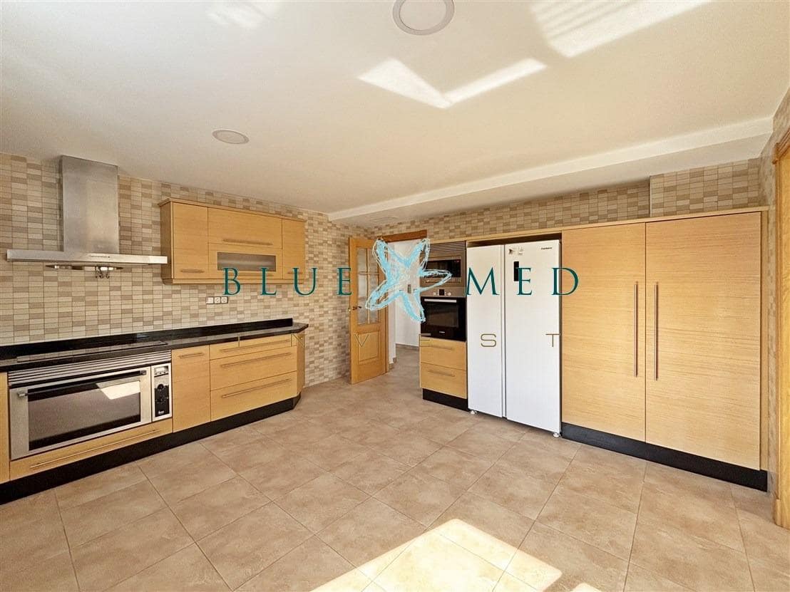 5 chambre Villa/Maison à vendre à Totana avec piscine - 495 000 € (Ref: 9957974)