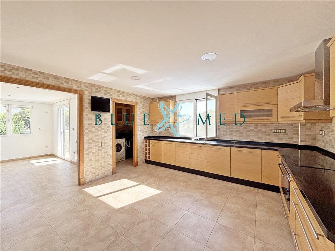 5 chambre Villa/Maison à vendre à Totana avec piscine - 495 000 € (Ref: 9957974)