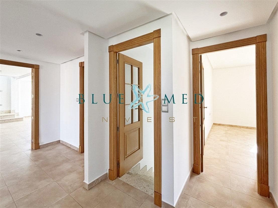 5 chambre Villa/Maison à vendre à Totana avec piscine - 495 000 € (Ref: 9957974)