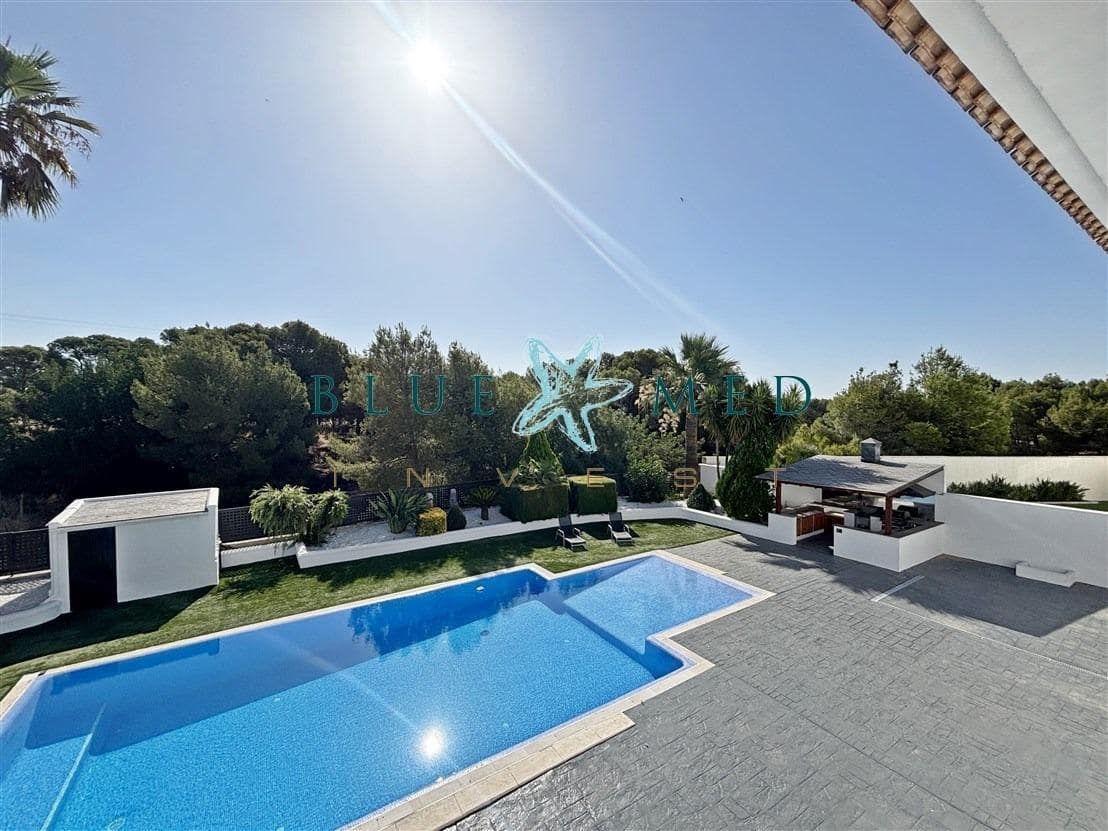 5 chambre Villa/Maison à vendre à Totana avec piscine - 495 000 € (Ref: 9957974)