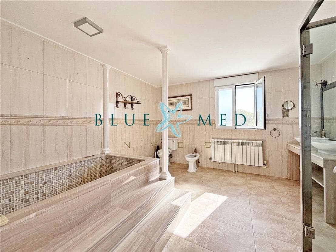 5 chambre Villa/Maison à vendre à Totana avec piscine - 495 000 € (Ref: 9957974)