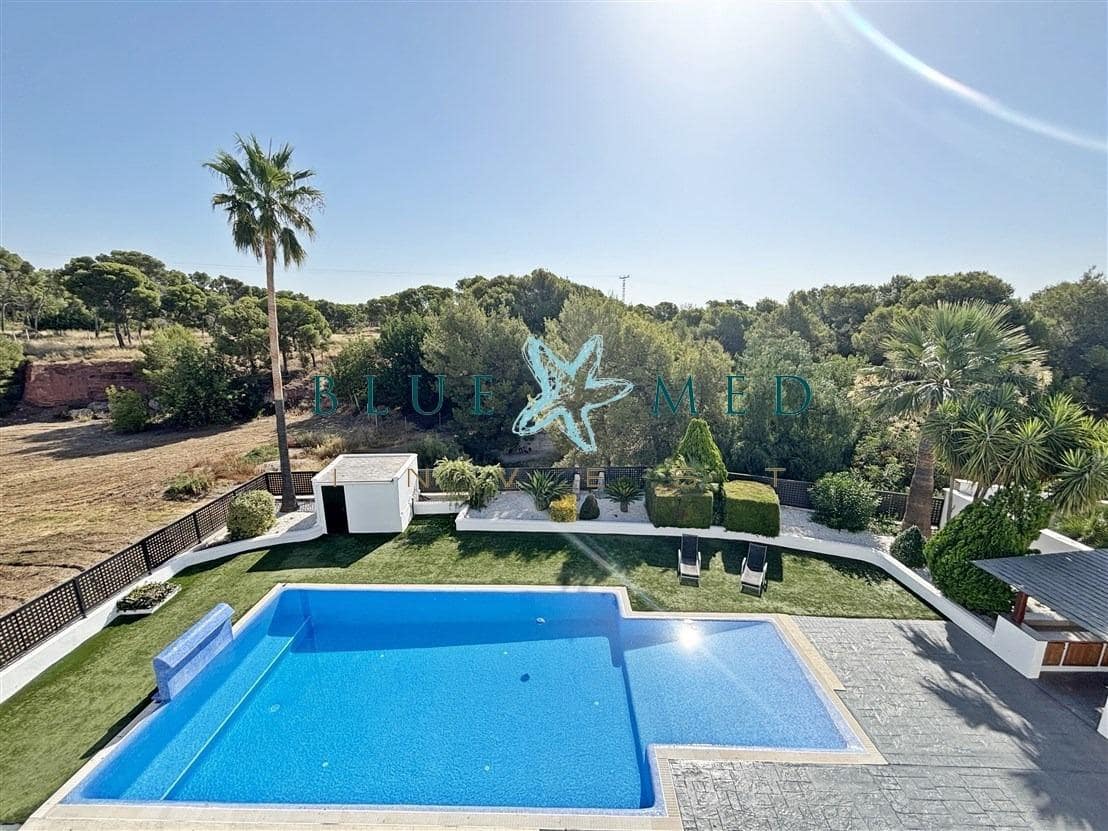 5 chambre Villa/Maison à vendre à Totana avec piscine - 495 000 € (Ref: 9957974)