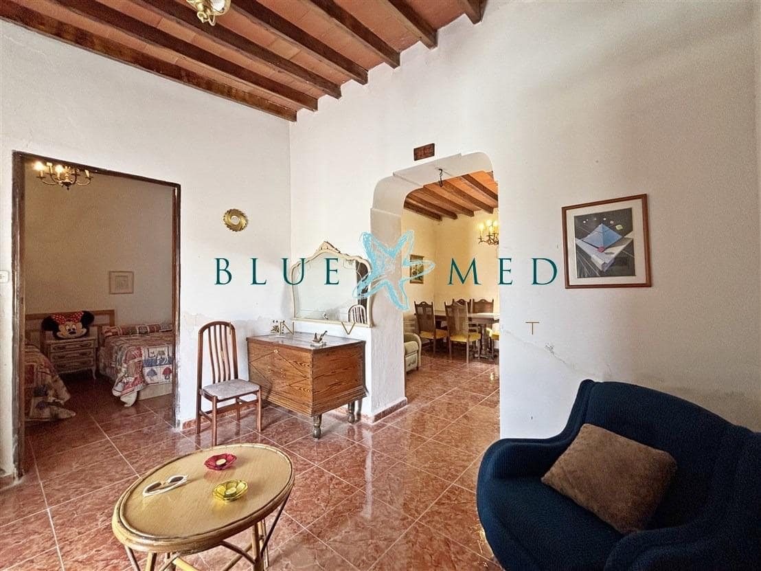 3 bedroom Finca/Country House for sale in Cartagena - € 155,000 (Ref: 9965285)