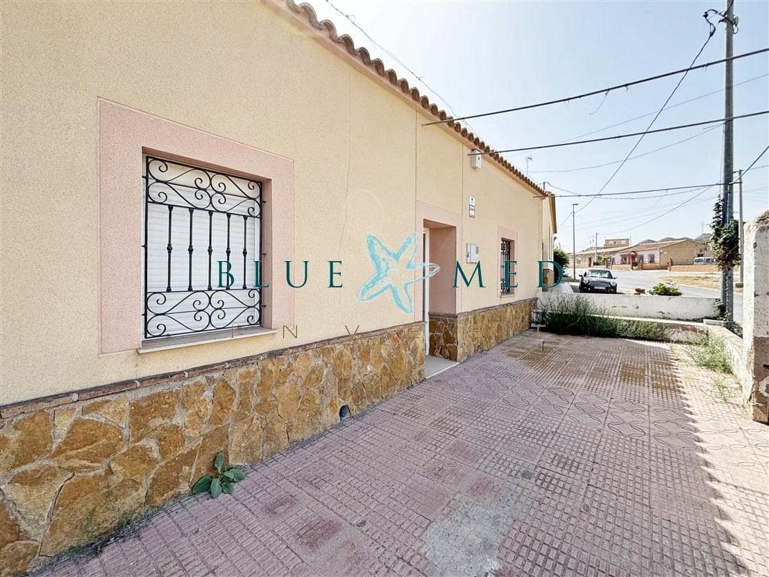3 bedroom Finca/Country House for sale in Cartagena - € 155,000 (Ref: 9965285)