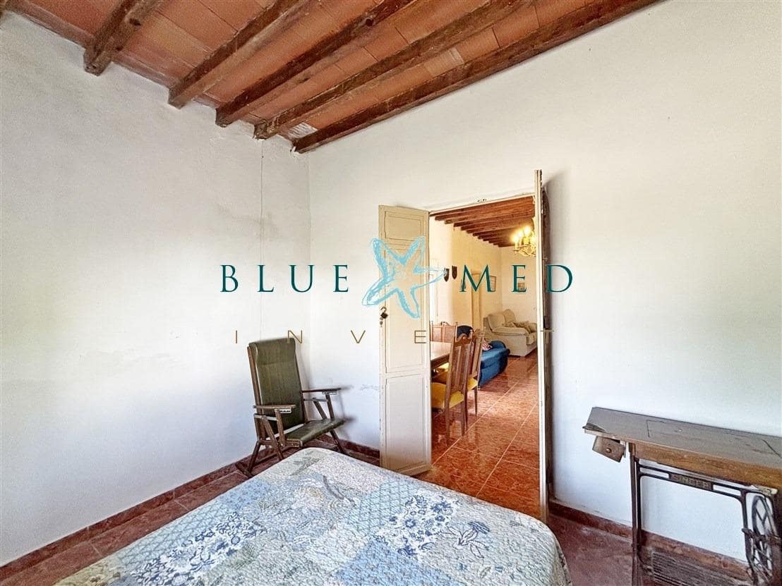 3 bedroom Finca/Country House for sale in Cartagena - € 155,000 (Ref: 9965285)