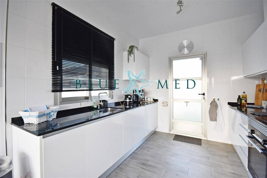 3 bedroom Villa for sale in Mazarron with pool garage - € 459,900 (Ref: 9986864)