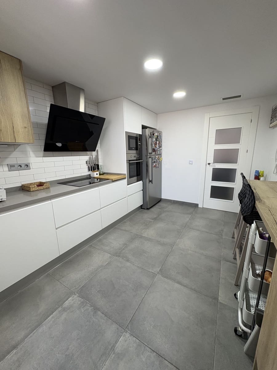 3 soveværelse Rækkehus til salg i Gran Alacant med swimmingpool garage - € 390.000 (Ref: 10155499)