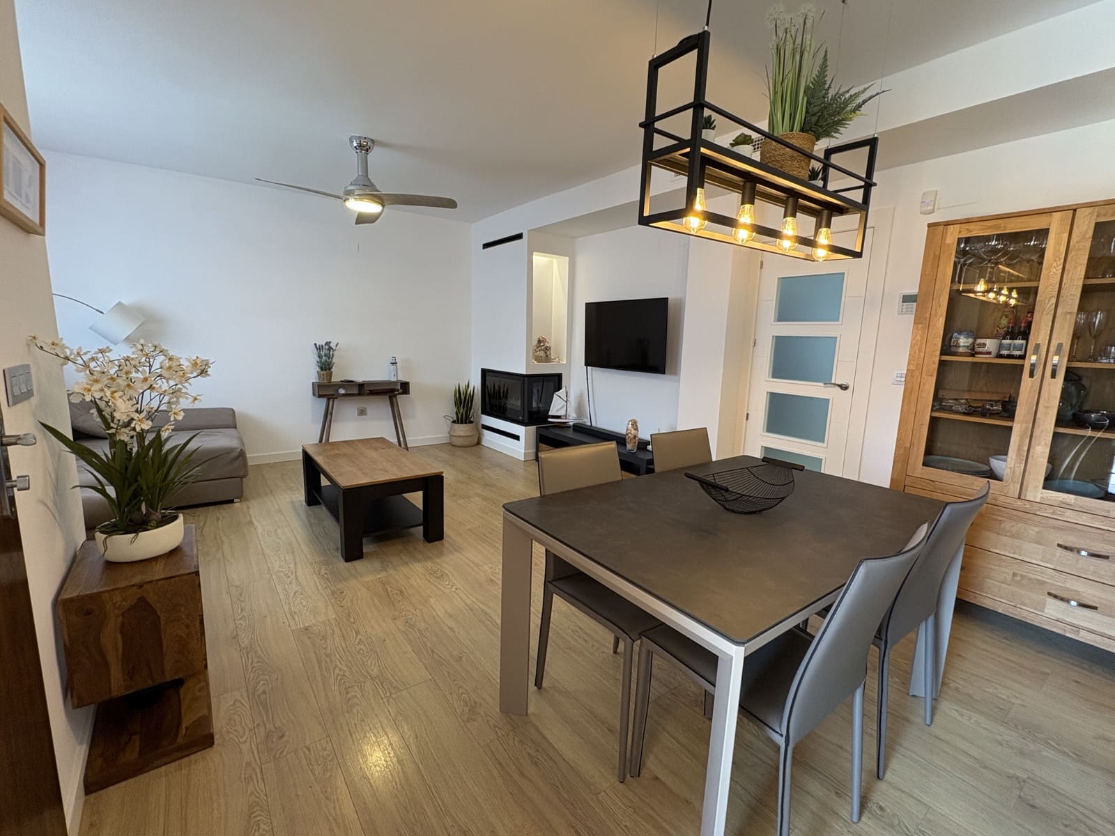 3 soveværelse Rækkehus til salg i Gran Alacant med swimmingpool garage - € 390.000 (Ref: 10155499)